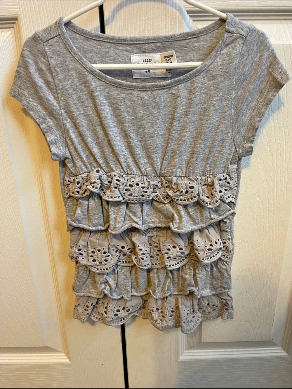 H&M Gray Short-Sleeve Ruffle Eyelet Tee